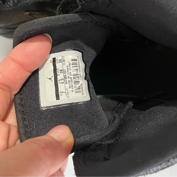 Nike Dip Toe Jordans - Picture 4 of 4